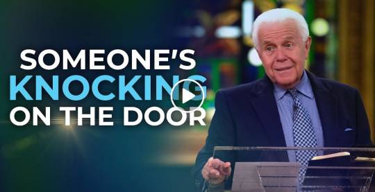 Someone’s Knocking On The Door - Jesse Duplantis